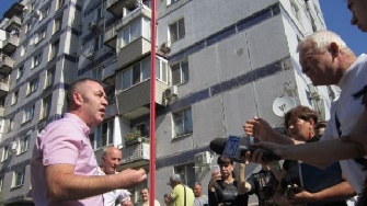 В Запорожье жители дома уличили фирму в рейдерском захвате