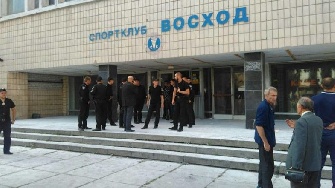Захват спорткомплекса в Киеве: драка и много раненых