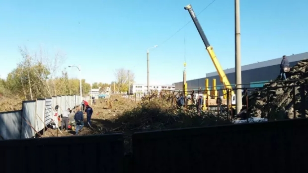 В Одессе неизвестные предприняли попытку рейдерского захвата военного объекта и похитили военное имущество В Одессе неизвестные предприняли попытку рейдерского захвата военного объекта и похитили военное имущество